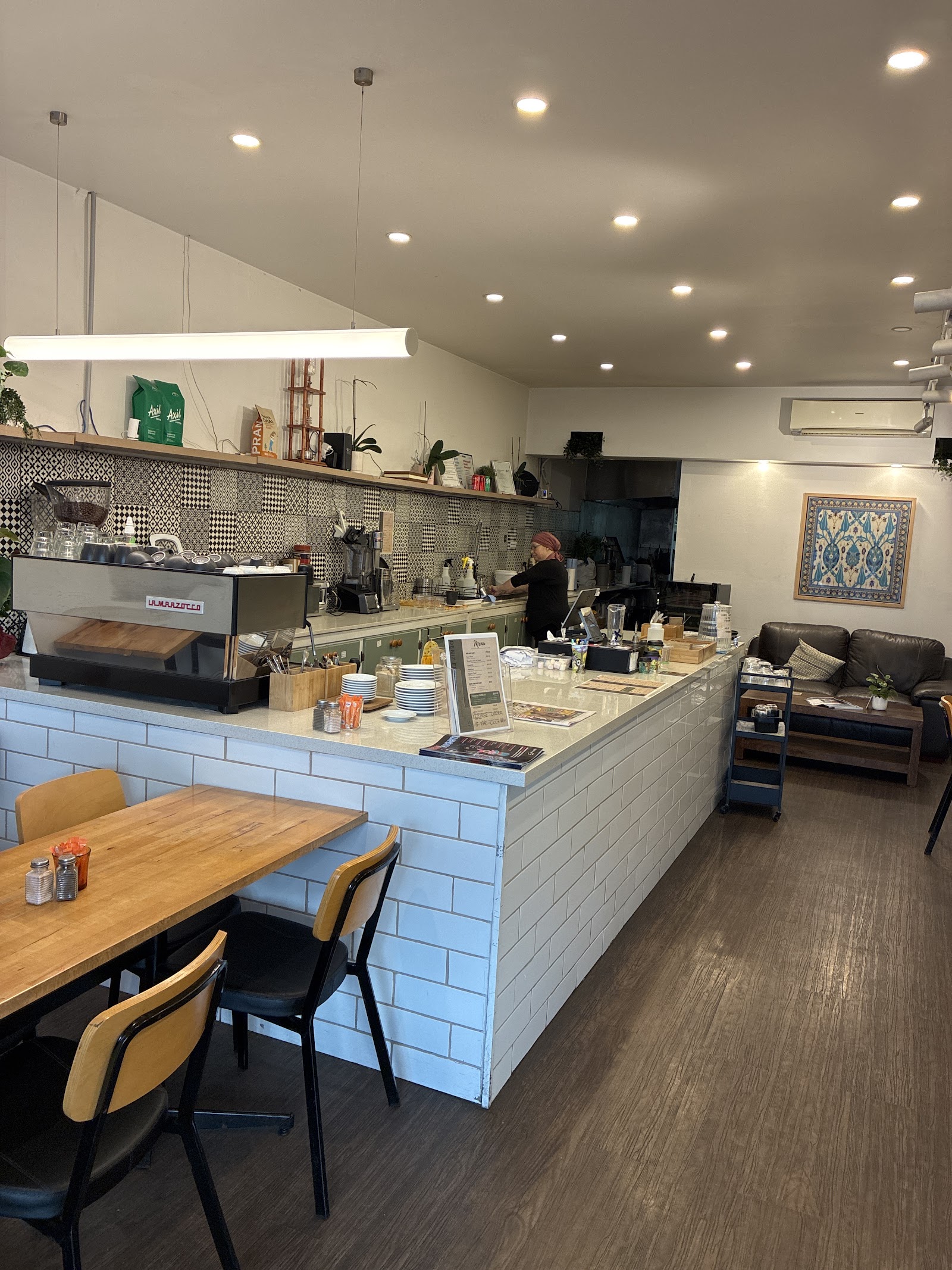 The Deniz Feneri dining room